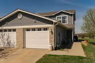 619 Pointe Ct SW, Rochester, MN 55902 - Photo 21