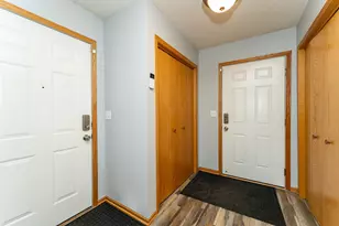 619 Pointe Ct SW, Rochester, MN 55902 - Photo 3