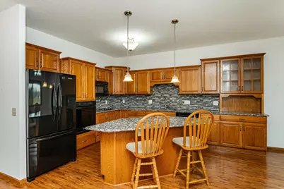 645 Ashley Lane, Owatonna, MN 55060 - Photo 7