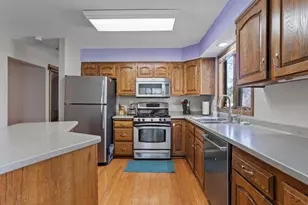 13701 Krestwood Dr, Burnsville, MN 55337 - Photo 3