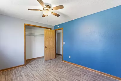 8662 Darlington Avenue NE, Monticello, MN 55362 - Photo 17