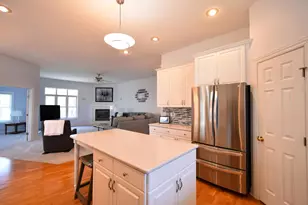 645 Lancaster Blvd, Zumbrota, MN 55992 - Photo 9