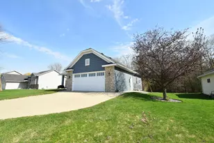 645 Lancaster Blvd, Zumbrota, MN 55992 - Photo 43