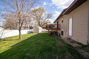 811 Roosevelt St, Alexandria, MN 56308 - Photo 43