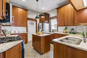 2614 Pleasant Ave, Minneapolis, MN 55408 - Photo 19