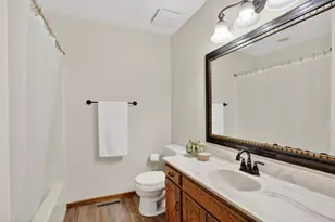 7505 Edgewood Dr, Mounds View, MN 55112 - Photo 21