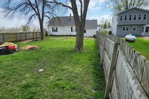 310 Locust St, Lyle, MN 55953 - Photo 41