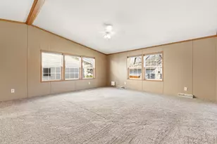 501 Cedar St, Milroy, MN 56263 - Photo 9