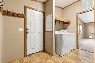 501 Cedar St, Milroy, MN 56263 - Photo 5