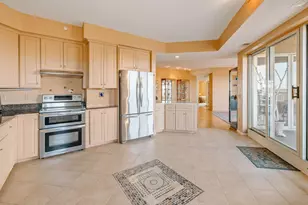 8301 Creekside Circle, Bloomington, MN 55437 - Photo 11