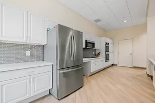 8301 Creekside Circle, Bloomington, MN 55437 - Photo 33