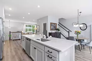 2864 Lexington Pl N, Roseville, MN 55113 - Photo 1
