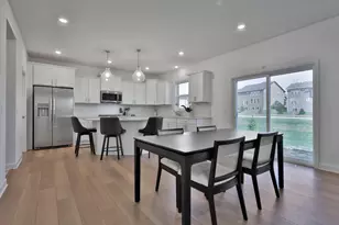 8872 Donax Row, Woodbury, MN 55129 - Photo 25