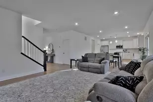 8872 Donax Row, Woodbury, MN 55129 - Photo 21