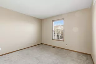 9980 Wildflower Dr, Eden Prairie, MN 55347 - Photo 23
