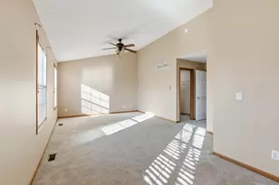 9980 Wildflower Dr, Eden Prairie, MN 55347 - Photo 17