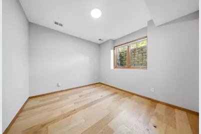 869 Mendakota Court, Mendota Heights, MN 55120 - Photo 43