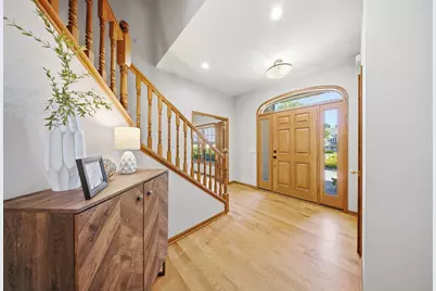 869 Mendakota Court, Mendota Heights, MN 55120 - Photo 7
