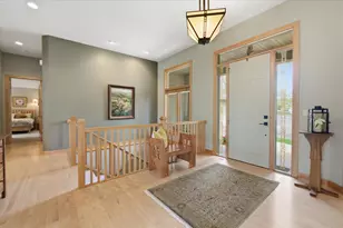 9447 Woodridge Ct, Savage, MN 55378 - Photo 5