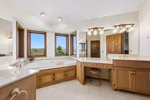 3861 Lone Cedar Ln, Chanhassen, MN 55318 - Photo 27