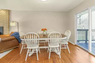 1661 Hilo Ave N, Oakdale, MN 55128 - Photo 11