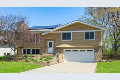 1661 Hilo Avenue N, Oakdale, MN 55128 - Photo 1