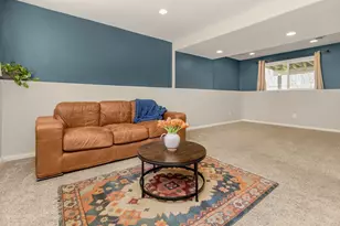 1661 Hilo Ave N, Oakdale, MN 55128 - Photo 21