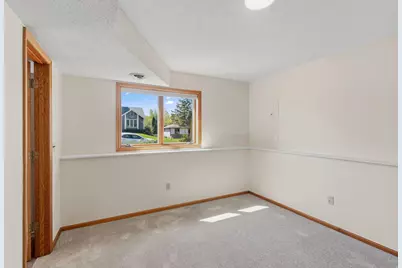 699 Calvin Court, Eagan, MN 55123 - Photo 19