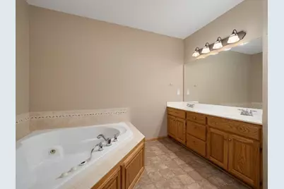 20588 Kearney Path, Lakeville, MN 55044 - Photo 29