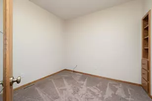 20588 Kearney Path, Lakeville, MN 55044 - Photo 17