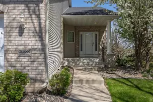 20588 Kearney Path, Lakeville, MN 55044 - Photo 3