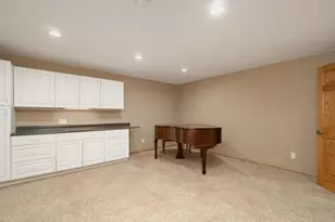 20588 Kearney Path, Lakeville, MN 55044 - Photo 33