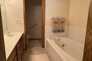 1617 Alvina St, Red Wing, MN 55066 - Photo 21