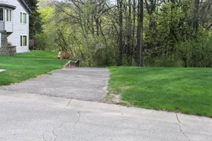1617 Alvina St, Red Wing, MN 55066 - Photo 37