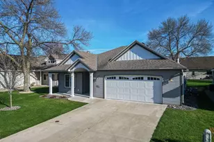 28 Waterford Ln, Waite Park, MN 56387 - Photo 5