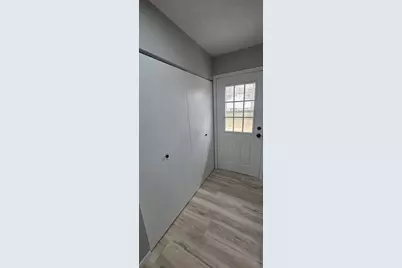 101 E 45th Street, Hibbing, MN 55746 - Photo 9
