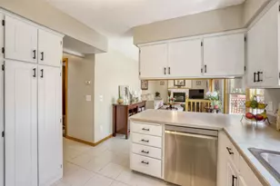 1412 Rushmore Crescent, Burnsville, MN 55306 - Photo 5