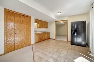 1412 Rushmore Crescent, Burnsville, MN 55306 - Photo 41