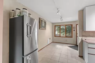 6324 Rolf Ave, Edina, MN 55439 - Photo 9