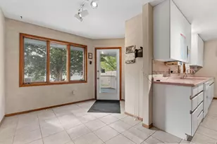 6324 Rolf Ave, Edina, MN 55439 - Photo 11