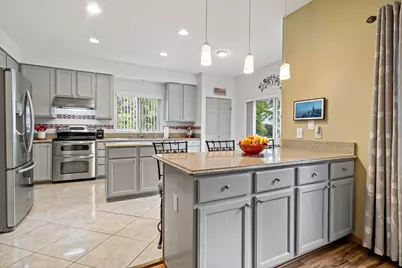 2065 Anton Way, Shakopee, MN 55379 - Photo 5
