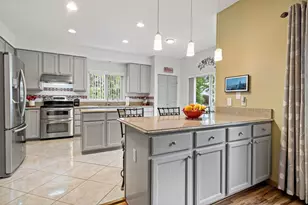 2065 Anton Way, Shakopee, MN 55379 - Photo 5