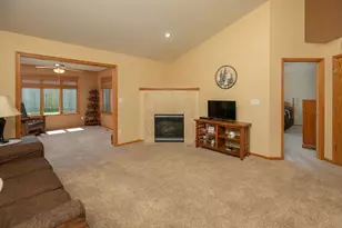 6411 Bandel Hills Ln NW, Rochester, MN 55901 - Photo 11