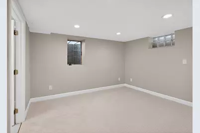 2043 Ramlow Place, Saint Paul, MN 55116 - Photo 19