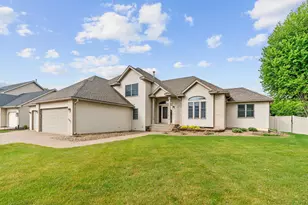 1393 Jefferson St, Hastings, MN 55033 - Photo 1