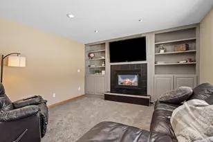 1393 Jefferson St, Hastings, MN 55033 - Photo 21