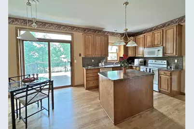 6361 Beckman Court, Inver Grove Heights, MN 55077 - Photo 7