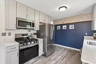 4607 Washington St NE, Columbia Heights, MN 55421 - Photo 5