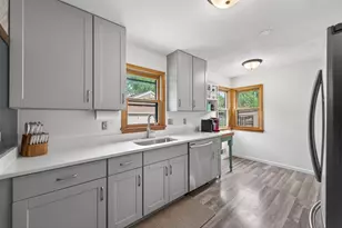 4607 Washington St NE, Columbia Heights, MN 55421 - Photo 7