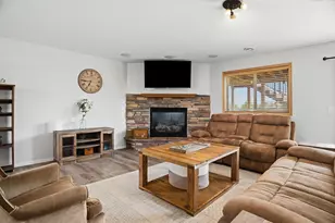 9477 Dunes Ln, Cottage Grove, MN 55016 - Photo 29
